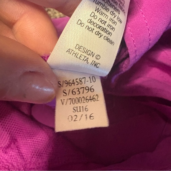 Athleta Women's Pink Athletic Shorts - Picture 10 of 15